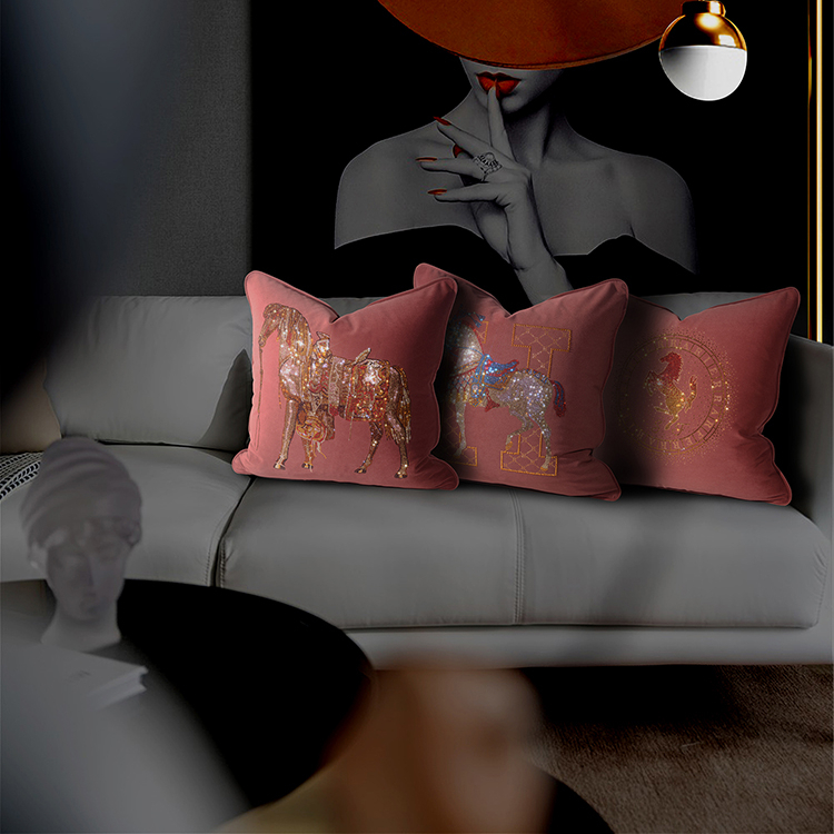 Is Your Sofa Looking a Bit Messy? Here’s the "3-2-1" Trick Designers Swear By