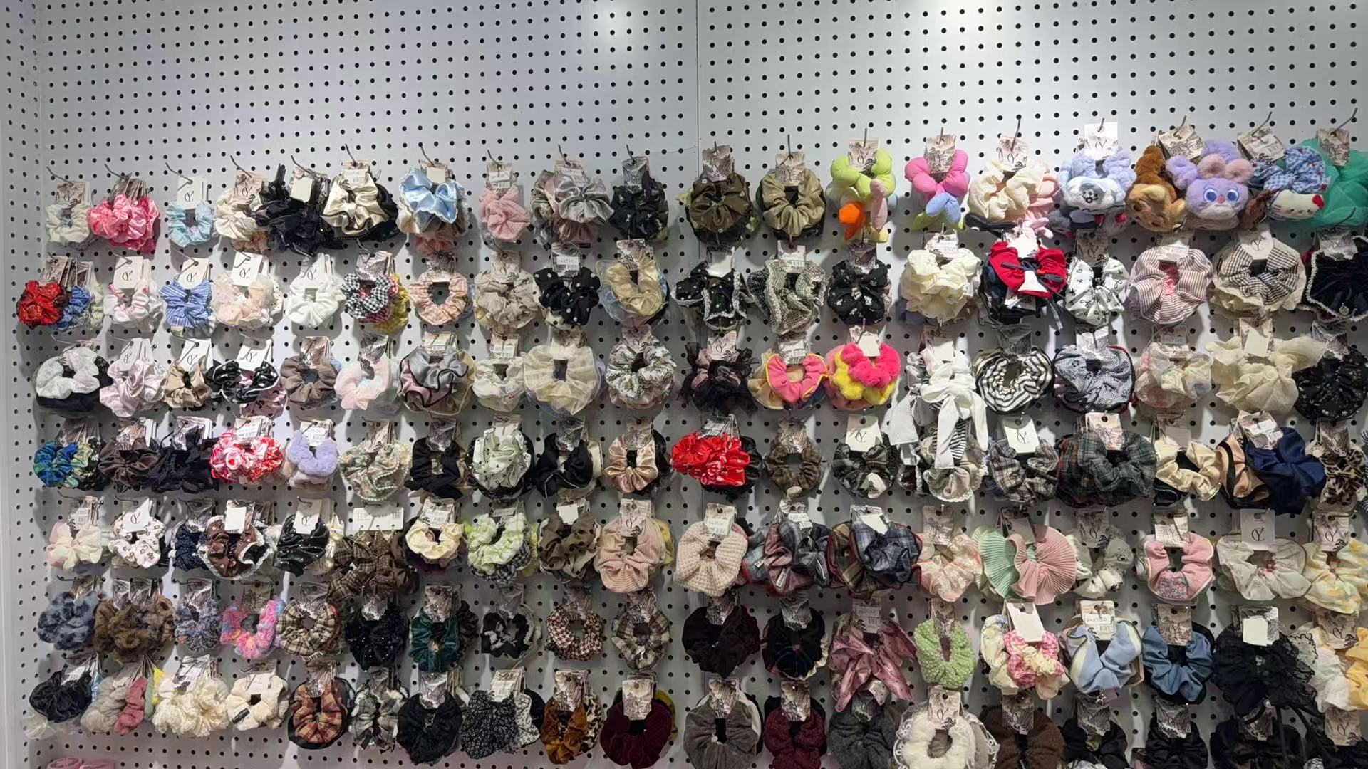 Premium Assorted Scrunchies Set