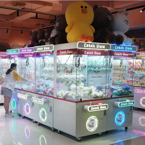 Luxury LED Toy Grabber Machine - Eye-Catching Arcade Prize Machine 3