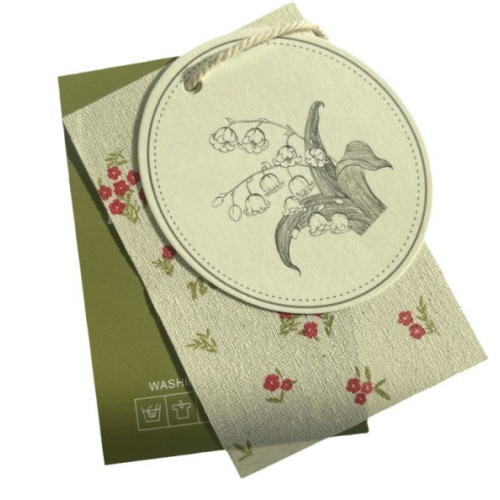 custom-clothing-hang-tags-jeeli-packaging (1)