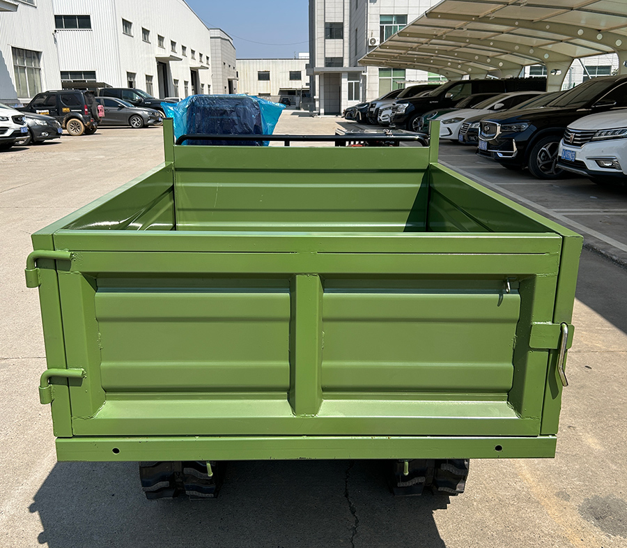 1000-6Compact mini crawler dumper navigating narrow orchard path, rubber tracks low damage China agricultural machinery