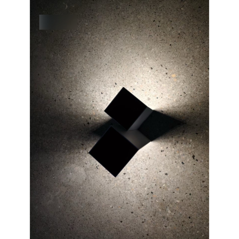 noor-arch-vertex-solar-bollard-modern-villa-pathway9